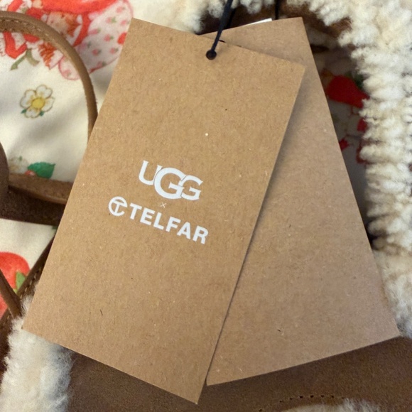 UGG x TELFAR Small Shopper - Picture 6 of 10
